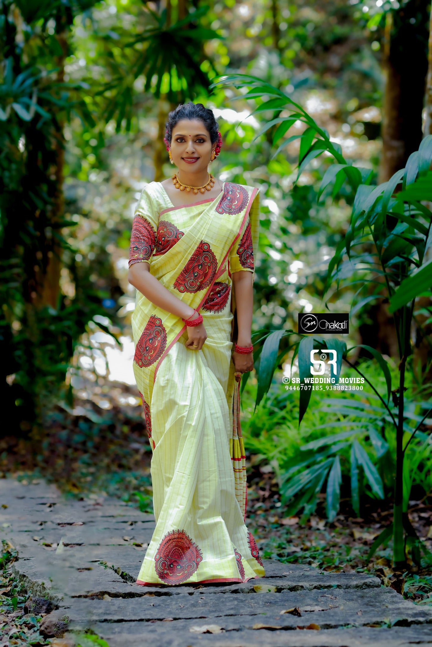 Theyyam Golden tissue stripes tussel saree