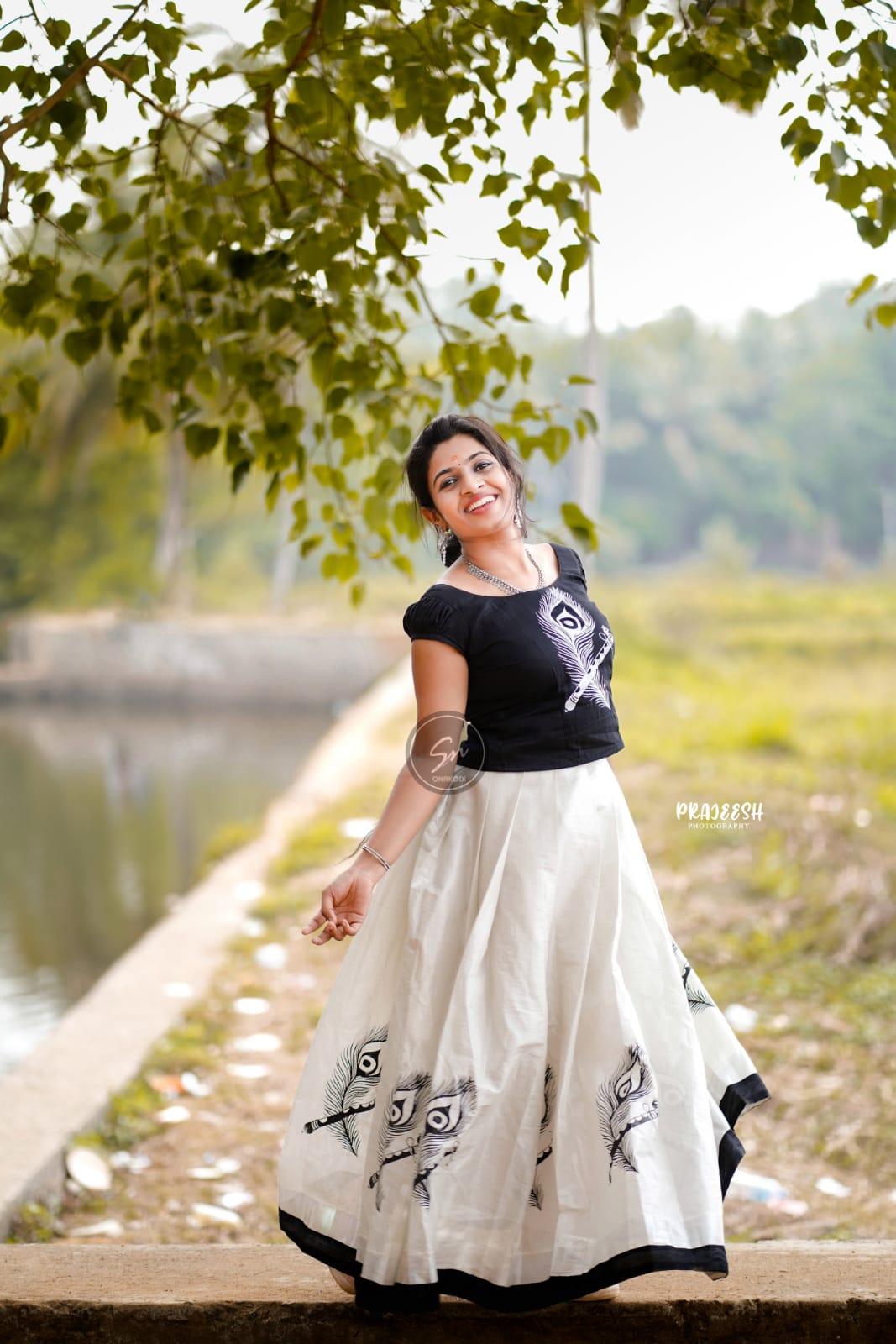 Printed pattupavada