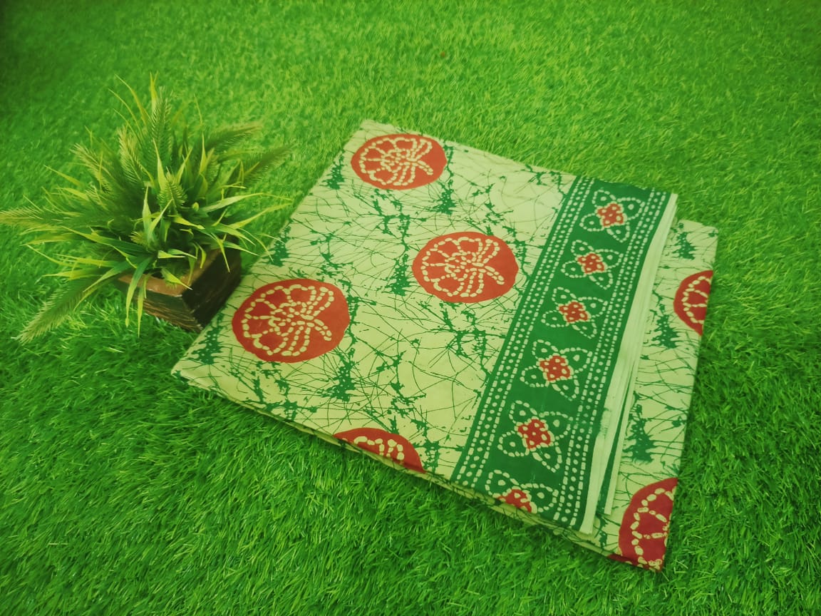 Chungidi Flower Block Printed Saree With Contrast Chugidi Print Border