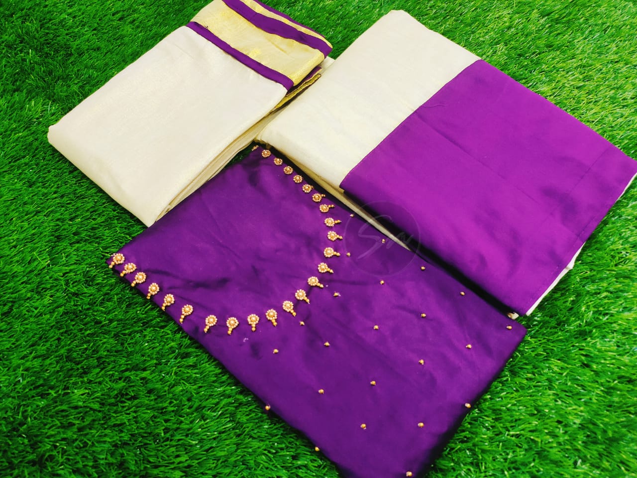 Trendy BeadsWork Dhavani Set