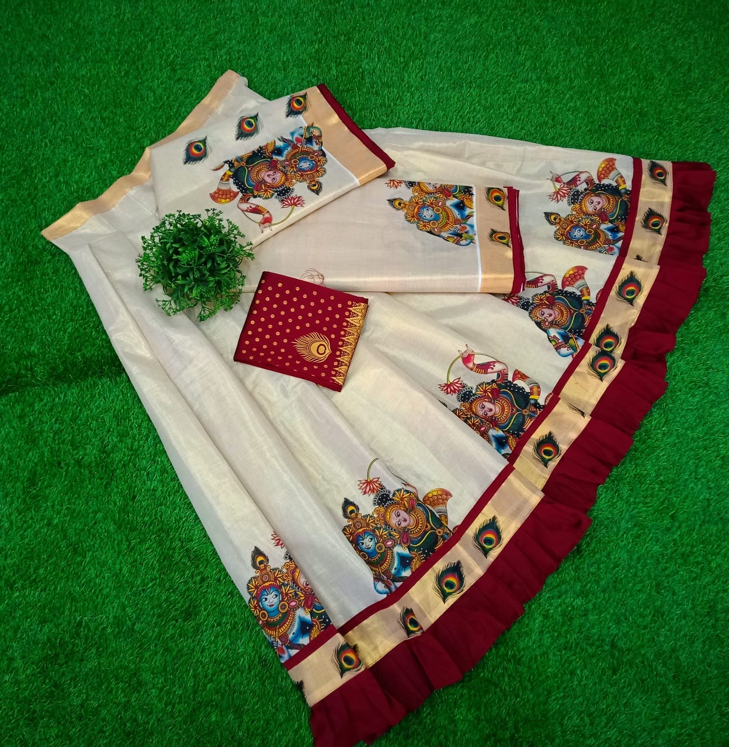 Gold tissue frill mural dhavani