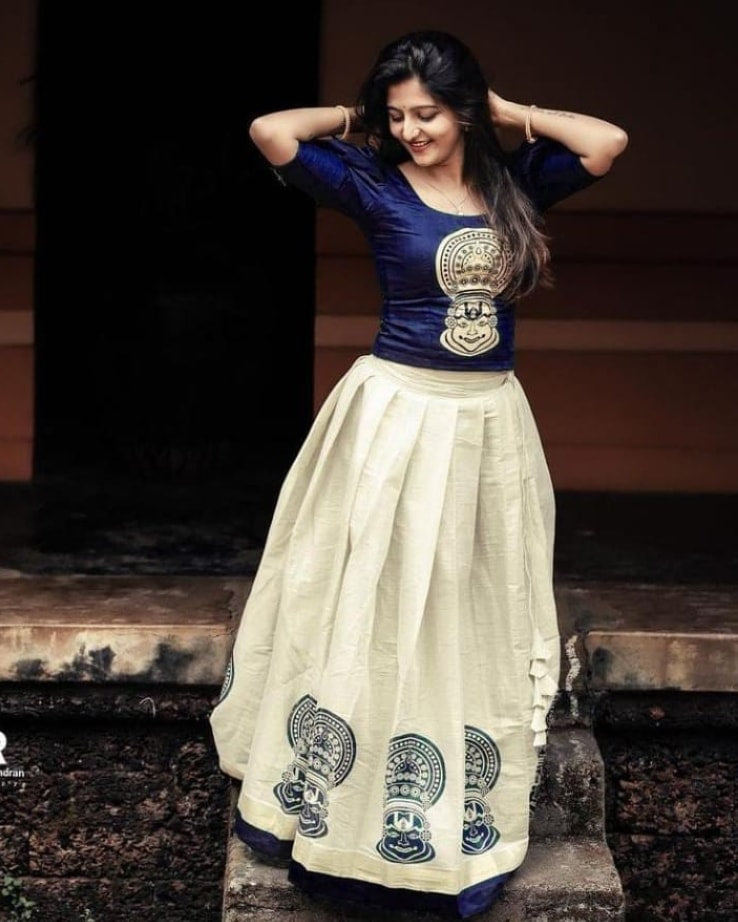Printed Golden Tissue Pattupavada