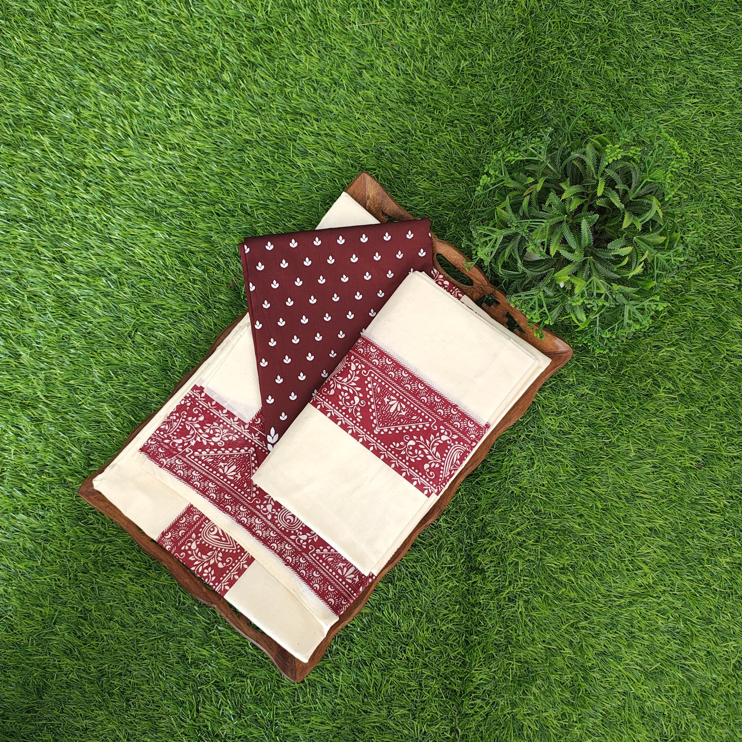 Exclusive cotton Settumund with print blouse
