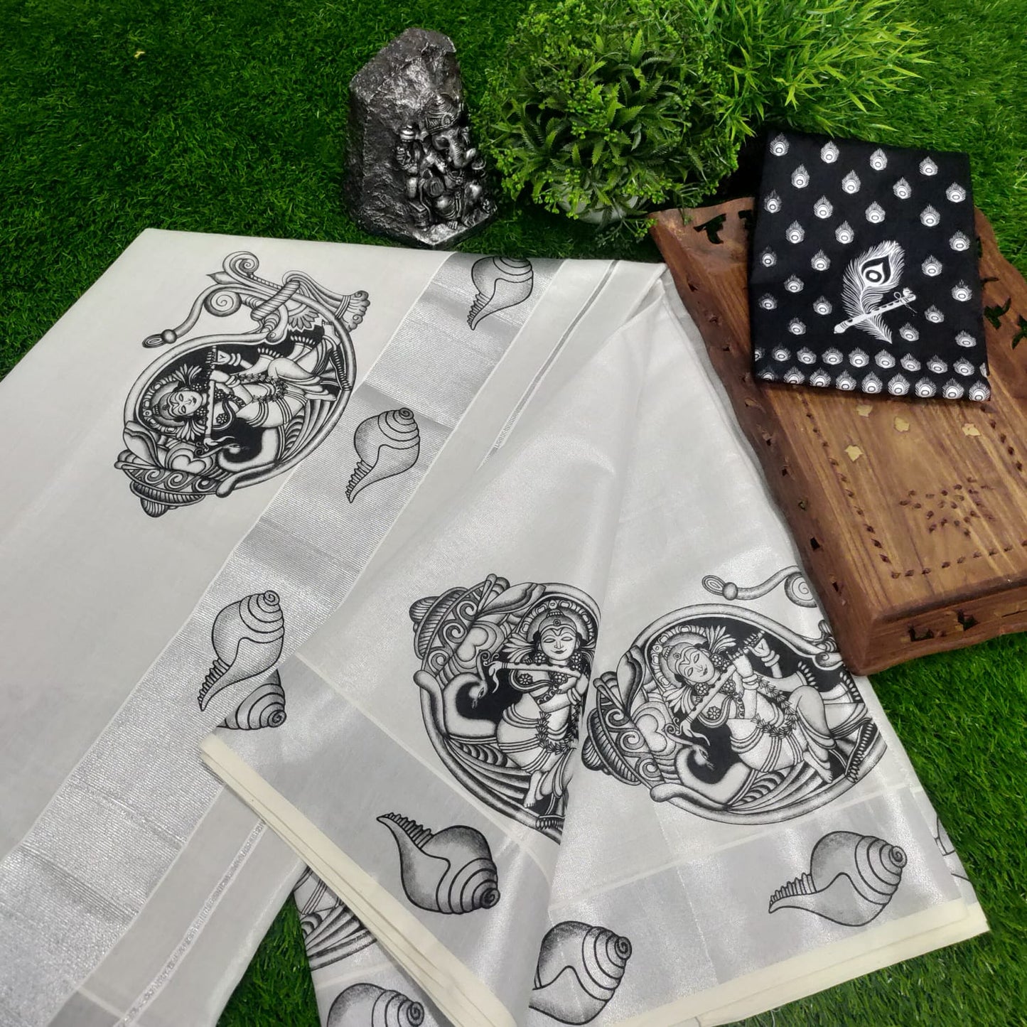 Printed Silver Tissue saree With Matching Printed Blouse