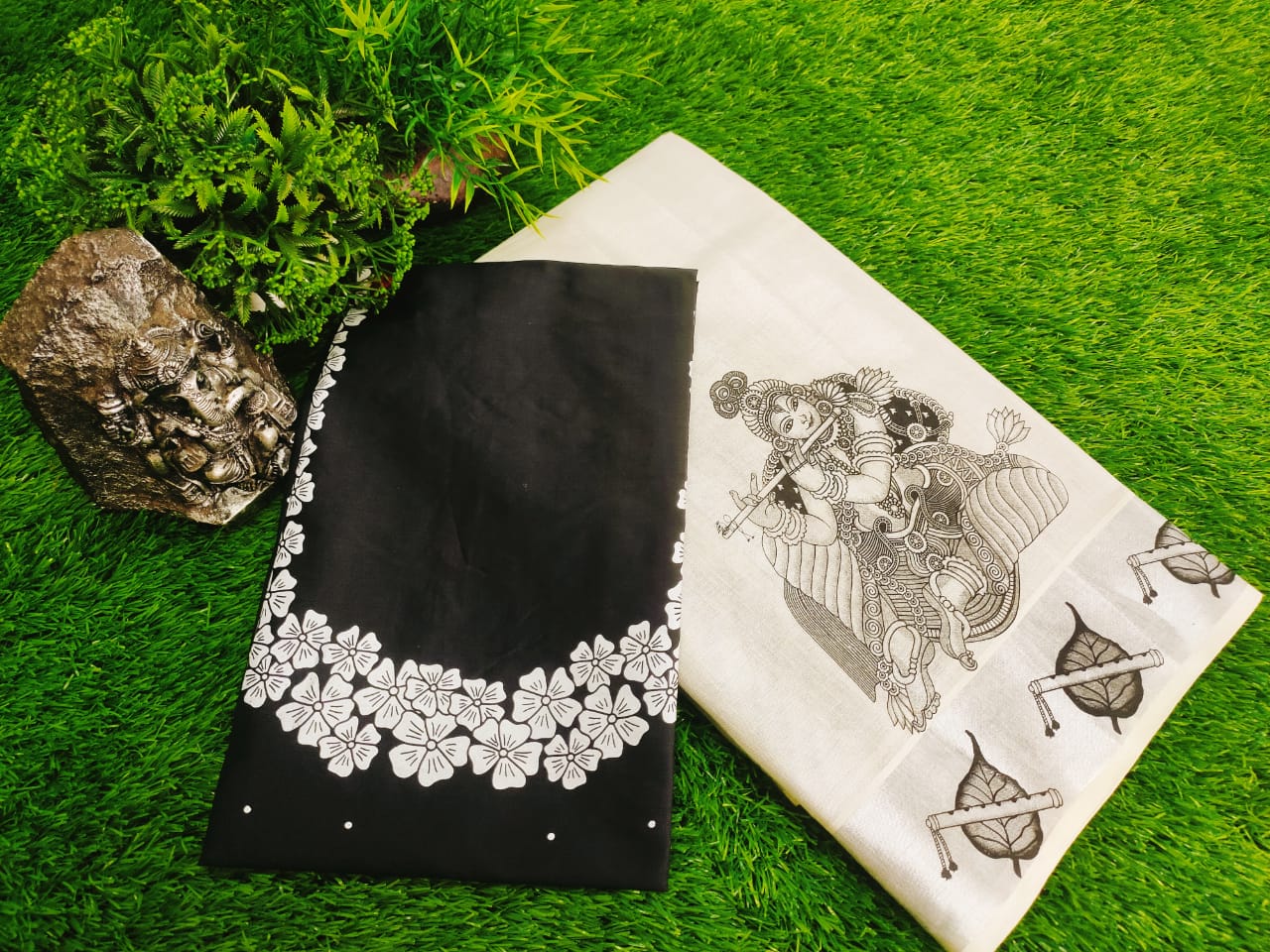 Silver Tissue Neck Printed pattupavada
