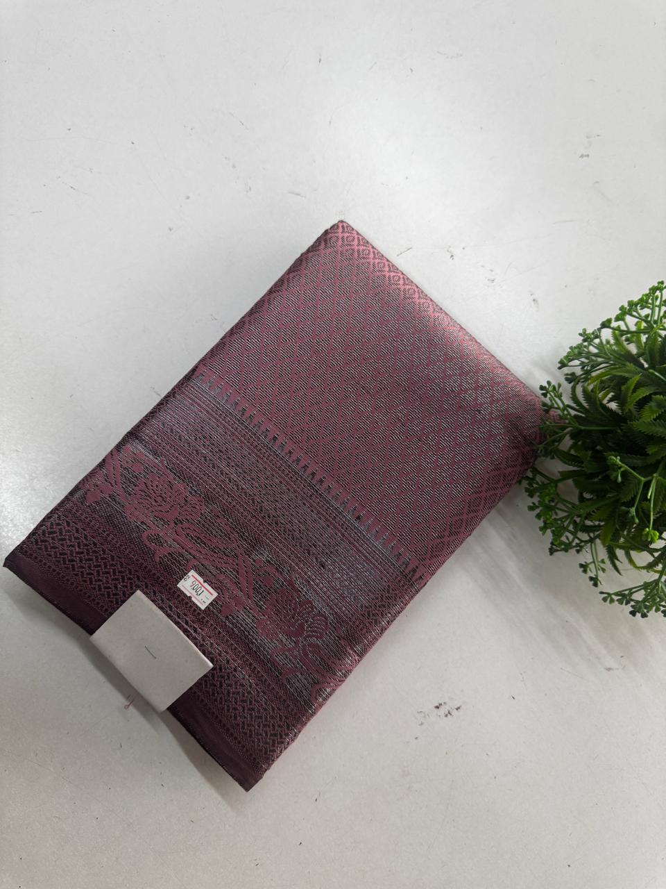 Elegant Semi Silk Saree with Rich Zari Weave*❤️