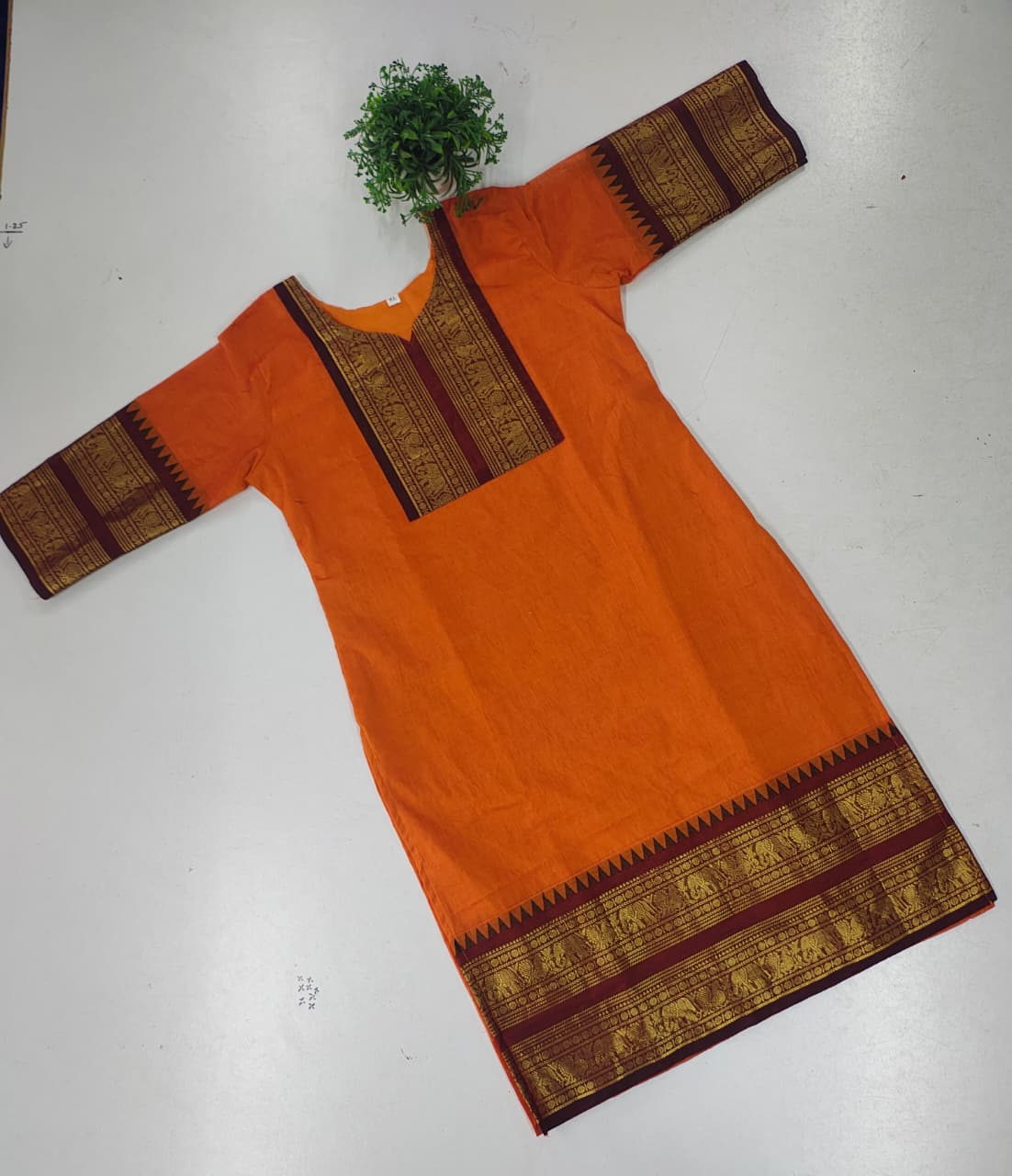 ✨ Elegant Kanchi Cotton Kurti with Rich Zari Border ✨