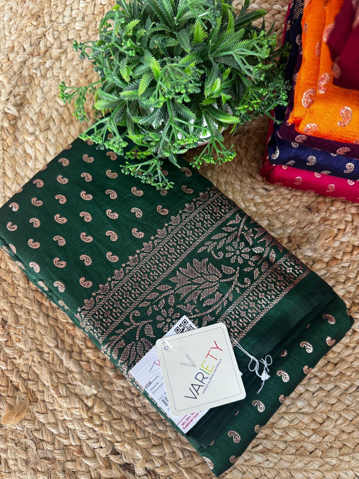 *Vichitra Silk Saree | Premium Foil Print | Rich Colour Collection* ♥️