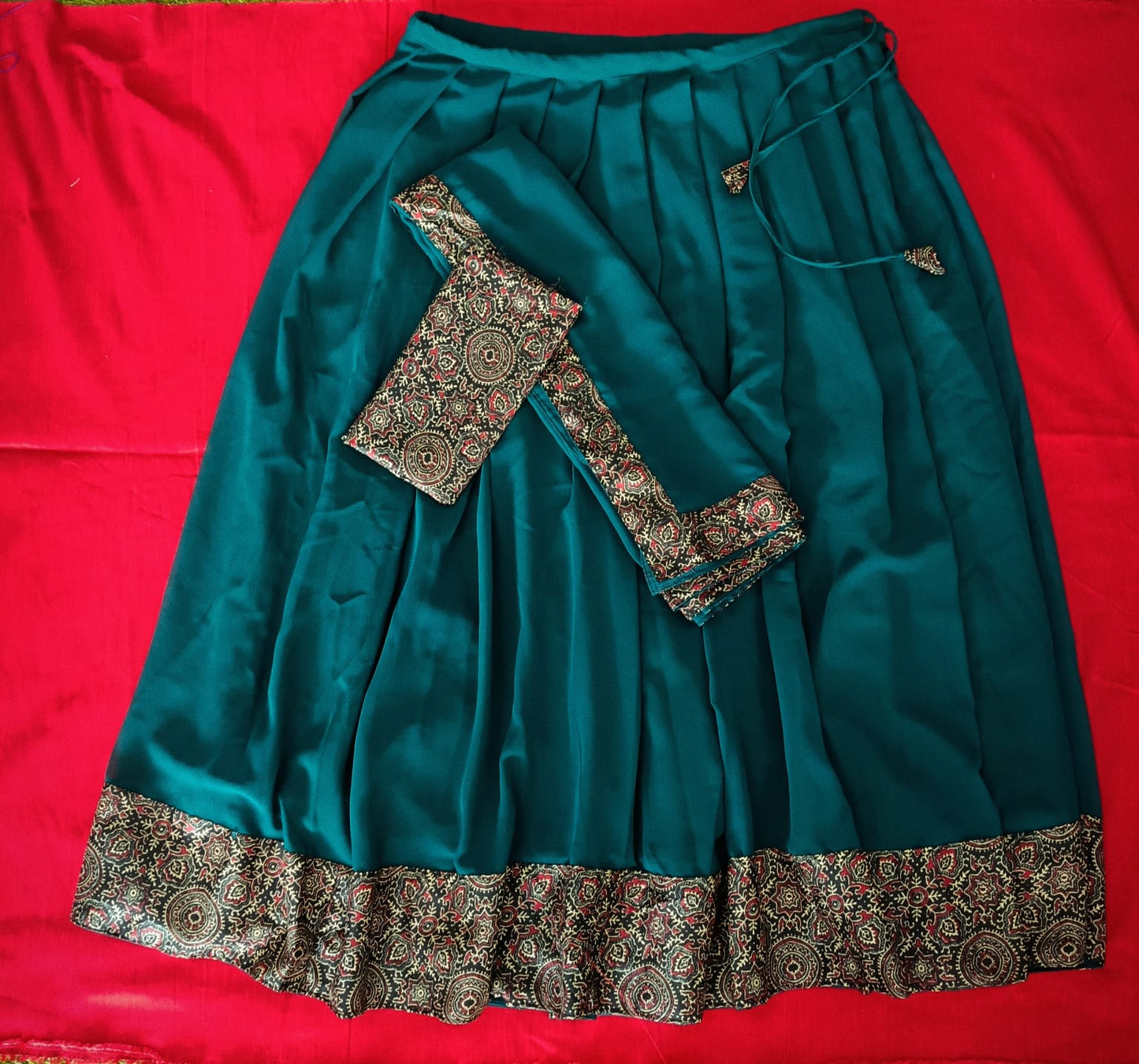 Trending Georgette+Ajarkh Combination Dhavani Set