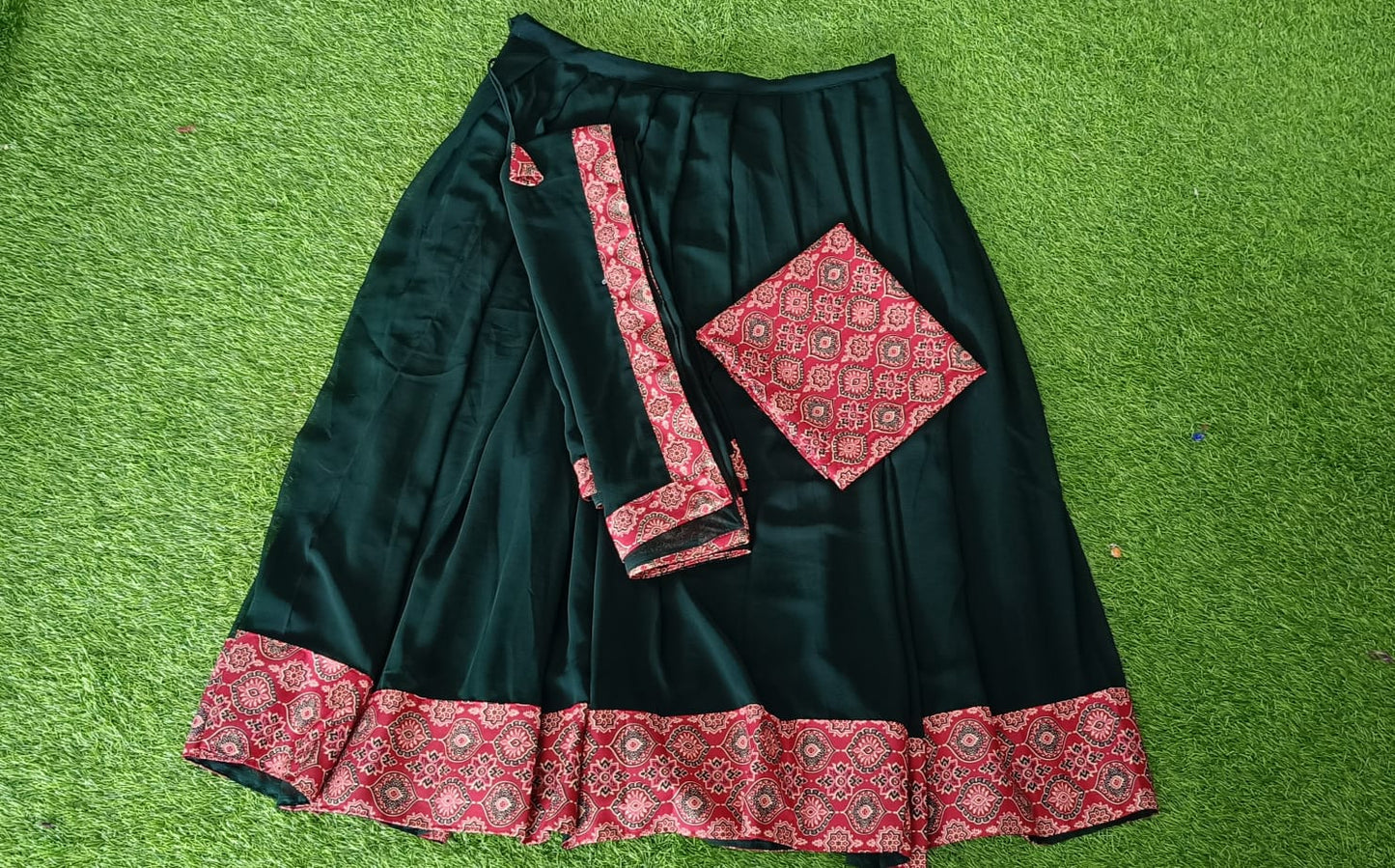 Trending Georgette+Ajarkh Combination Dhavani Set