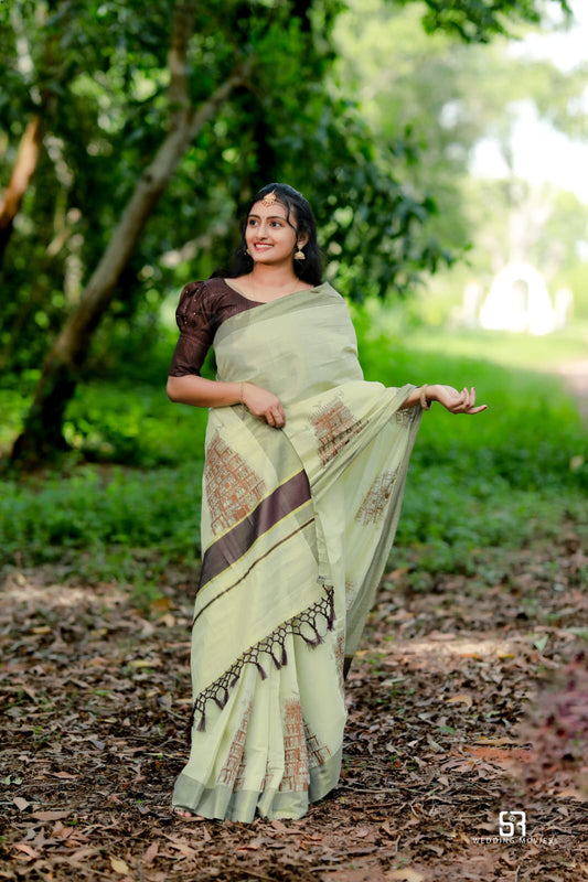 Kopuram Print Golden Tissue saree